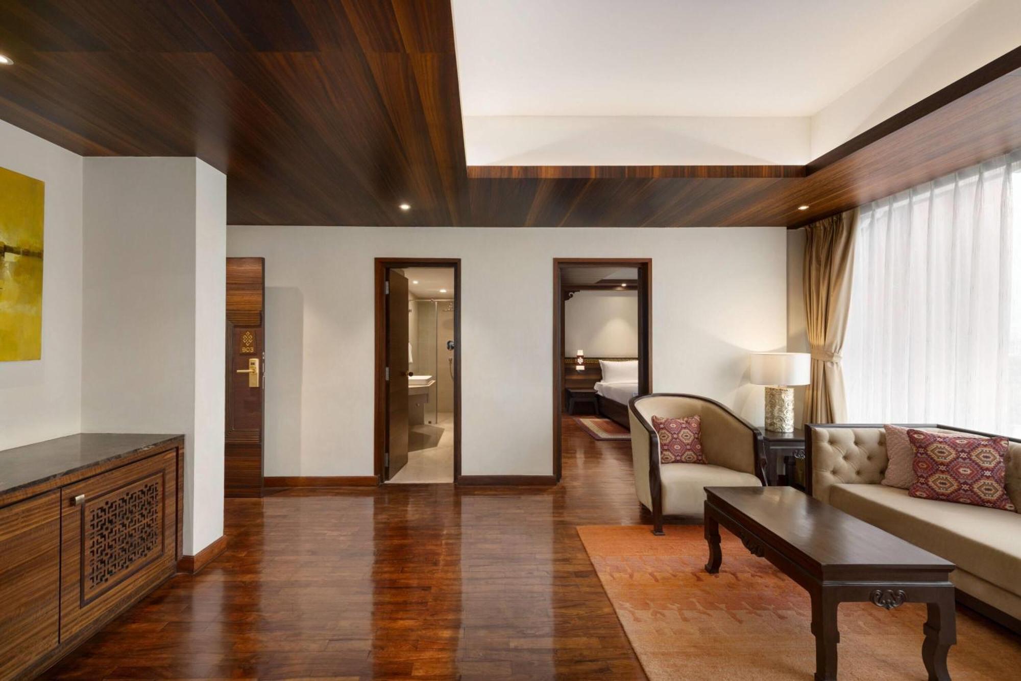 Ramada By Wyndham Kathmandu Dhumbarahi Hotel Kültér fotó