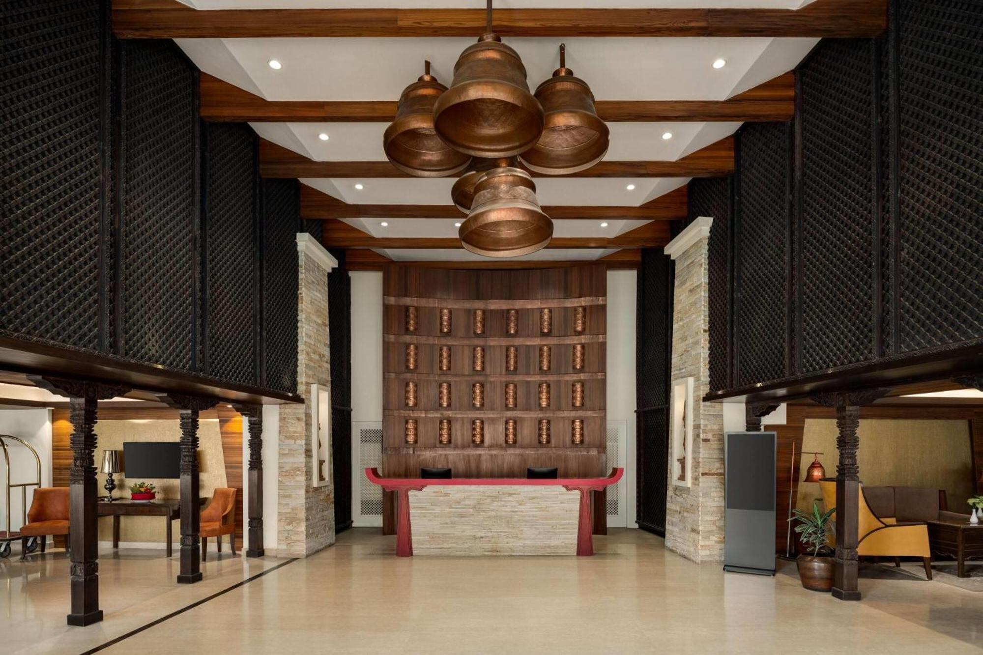 Ramada By Wyndham Kathmandu Dhumbarahi Hotel Kültér fotó